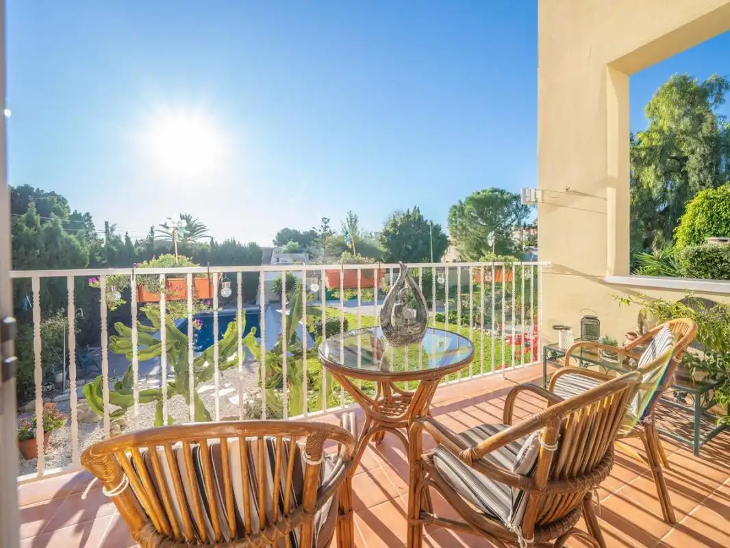 Houses for sale in Carrer de la Espinela, Valle del Sol