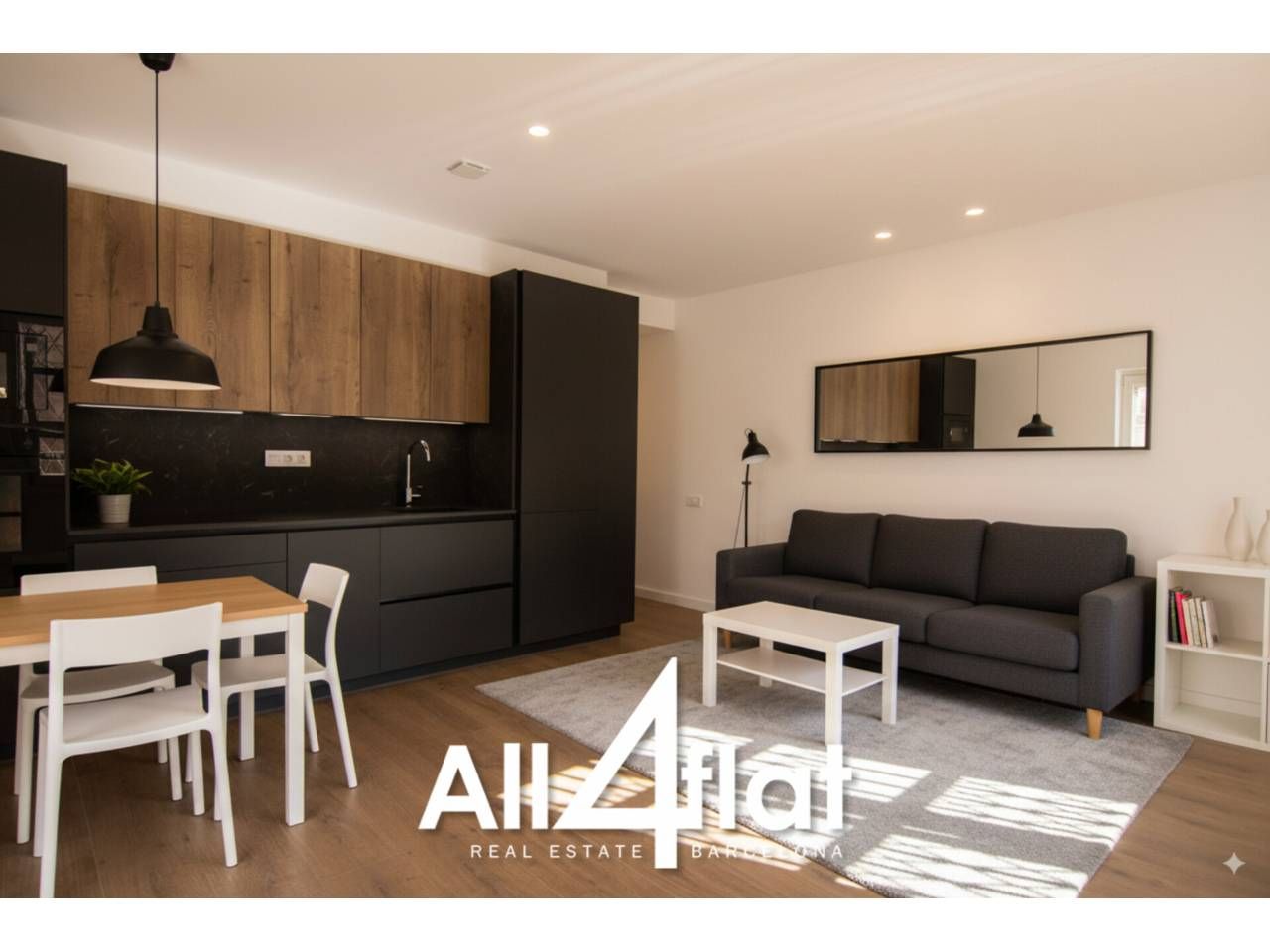 Living room of Attic for sale in  Barcelona Capital  with Air Conditioner, Heating and Parquet flooring