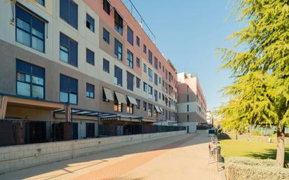 Vista exterior de Pis en venda en Fuenlabrada amb Aire condicionat, Calefacció i Traster