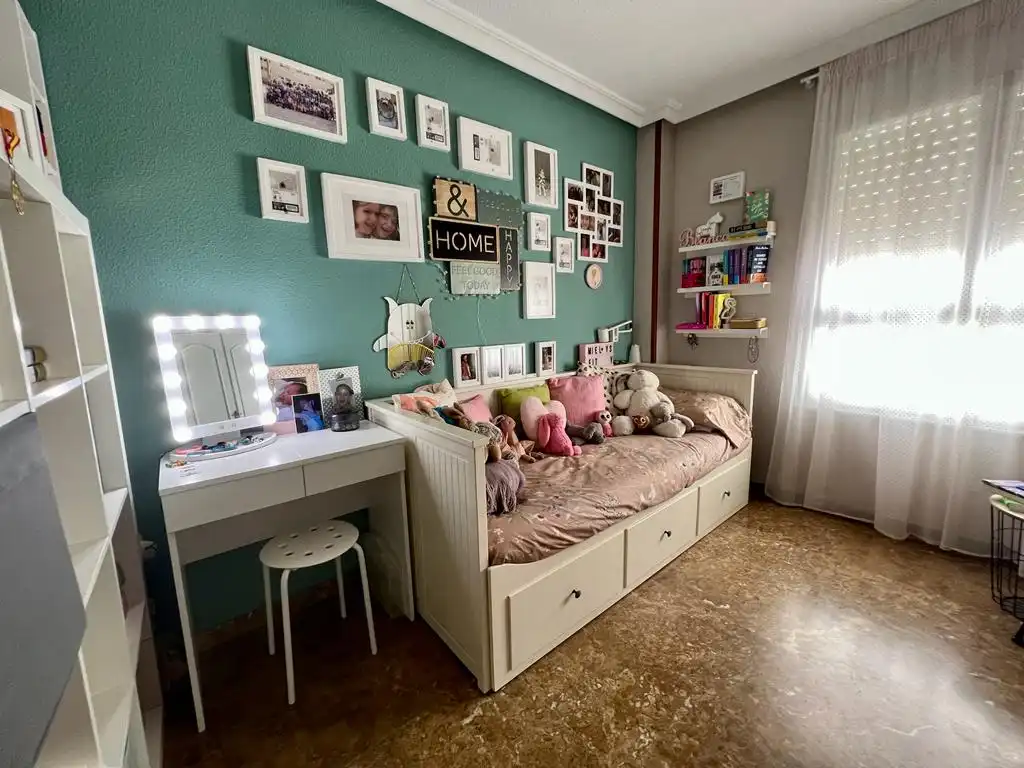 Habitación de Piso en venta en Elche / Elx