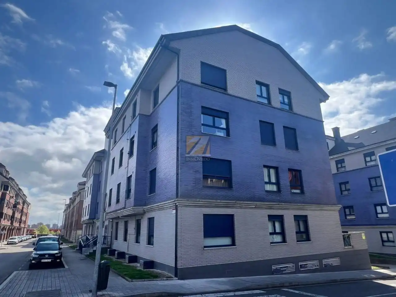 Außenansicht von Wohnung zum Verkauf in Gijón  mit Heizung, Abstellraum und Möbliert