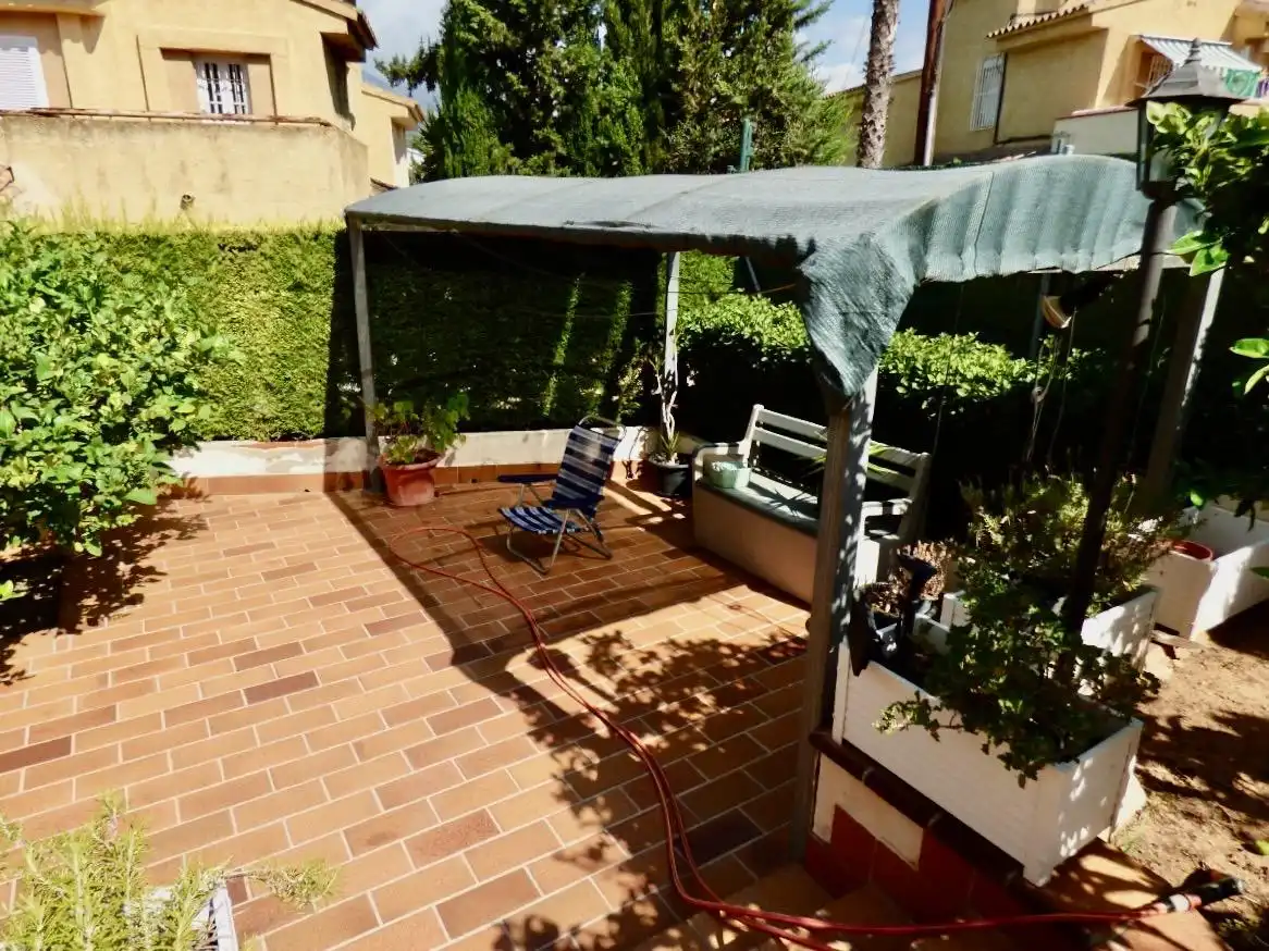 Casa aparellada amb piscina en venda a Rincón de Loix, imagen 44