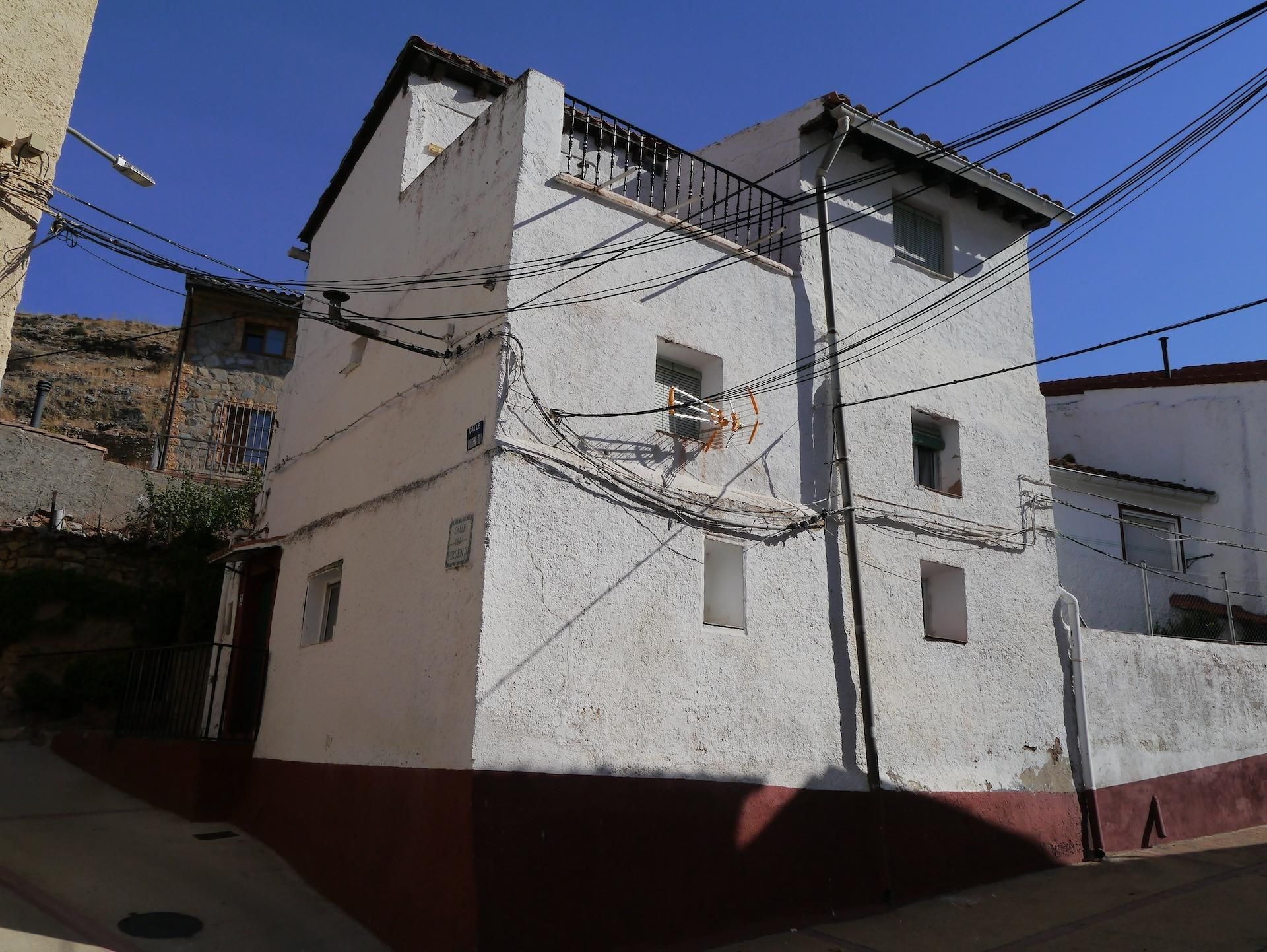 Exterior view of House or chalet for sale in Bijuesca