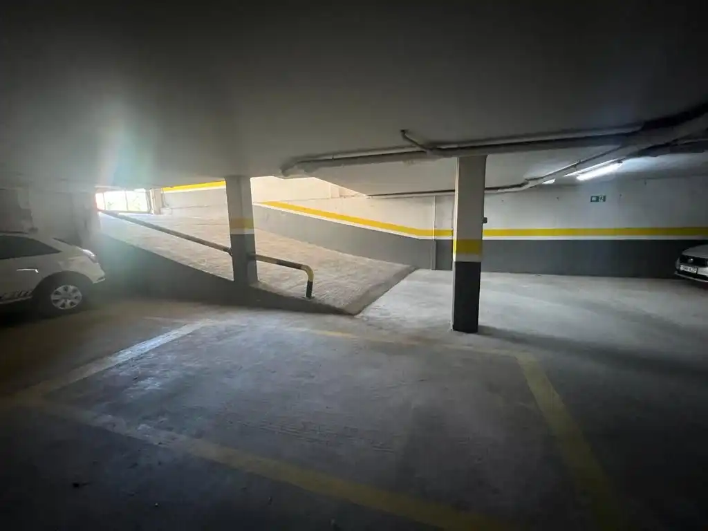 Parking de Piso en venta en Torrefarrera con Aire acondicionado, Parquet y Trastero