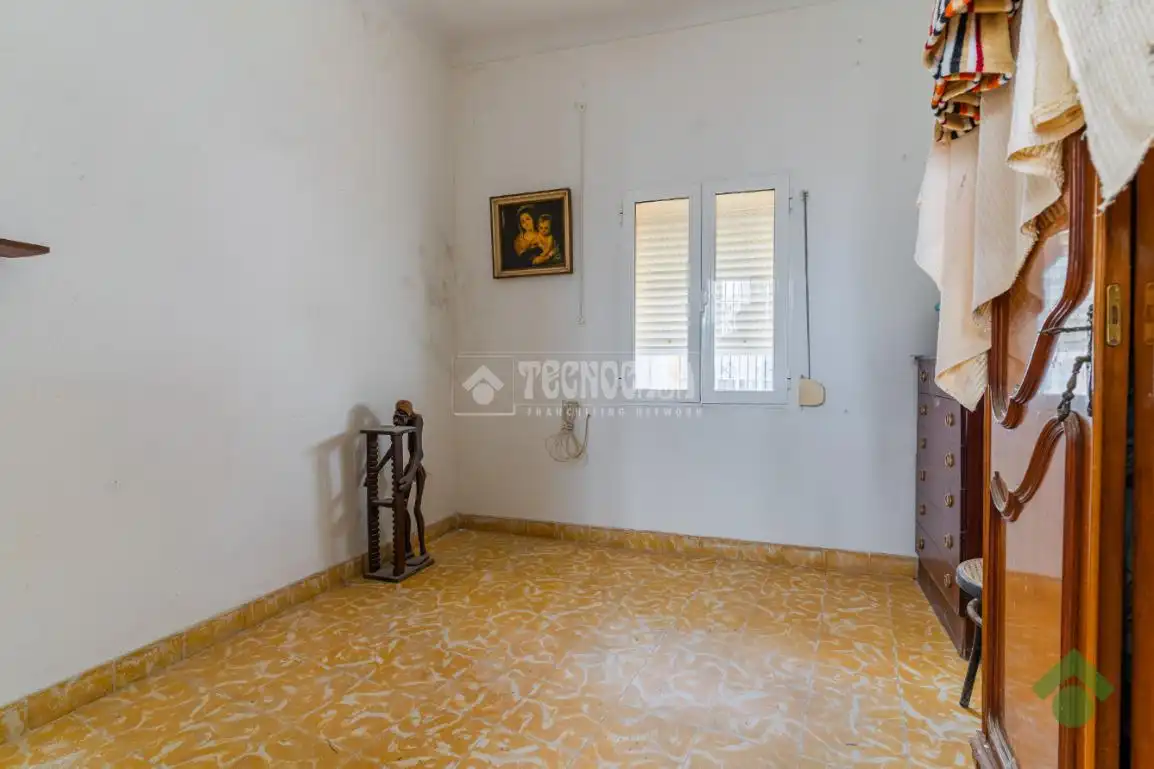 Habitación de Edificio en venta en Conil de la Frontera