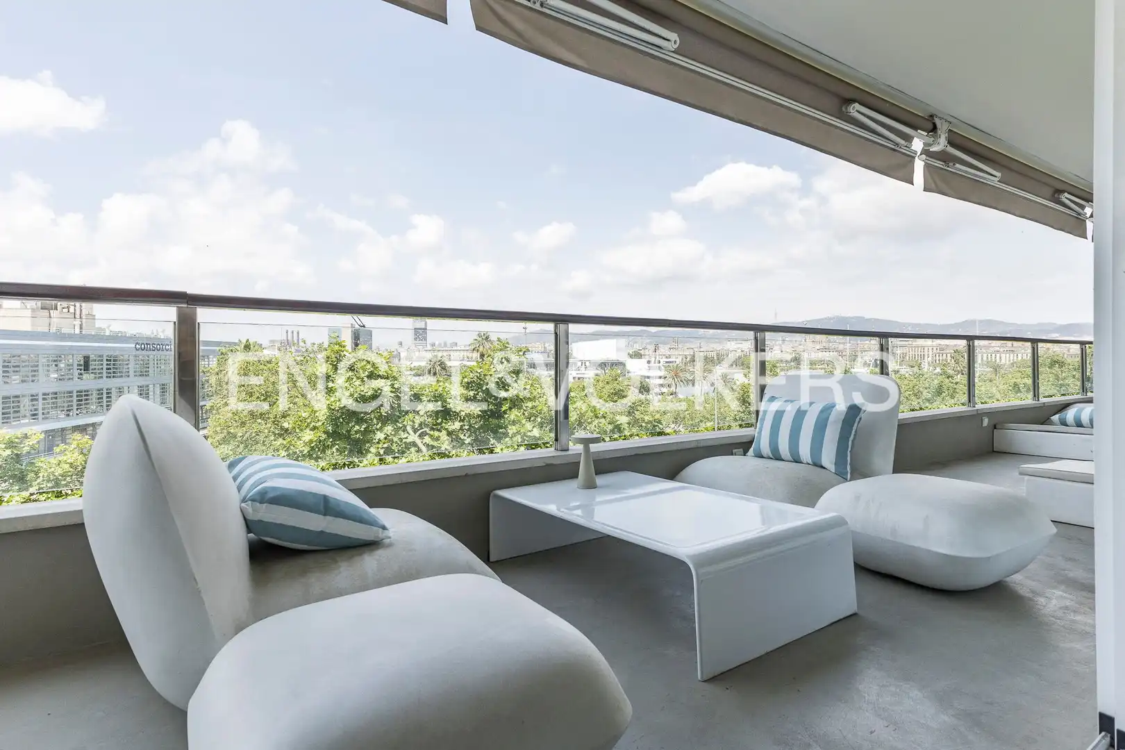Terrasse von Wohnung zur Miete in Barcelona mit Klimaanlage, Heizung und Parkett