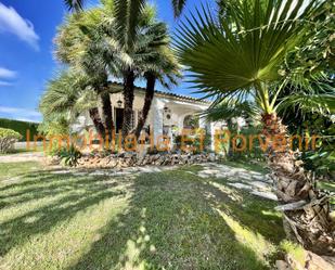 Vista exterior de Casa o xalet en venda en Torrent amb Calefacció, Jardí privat i Terrassa