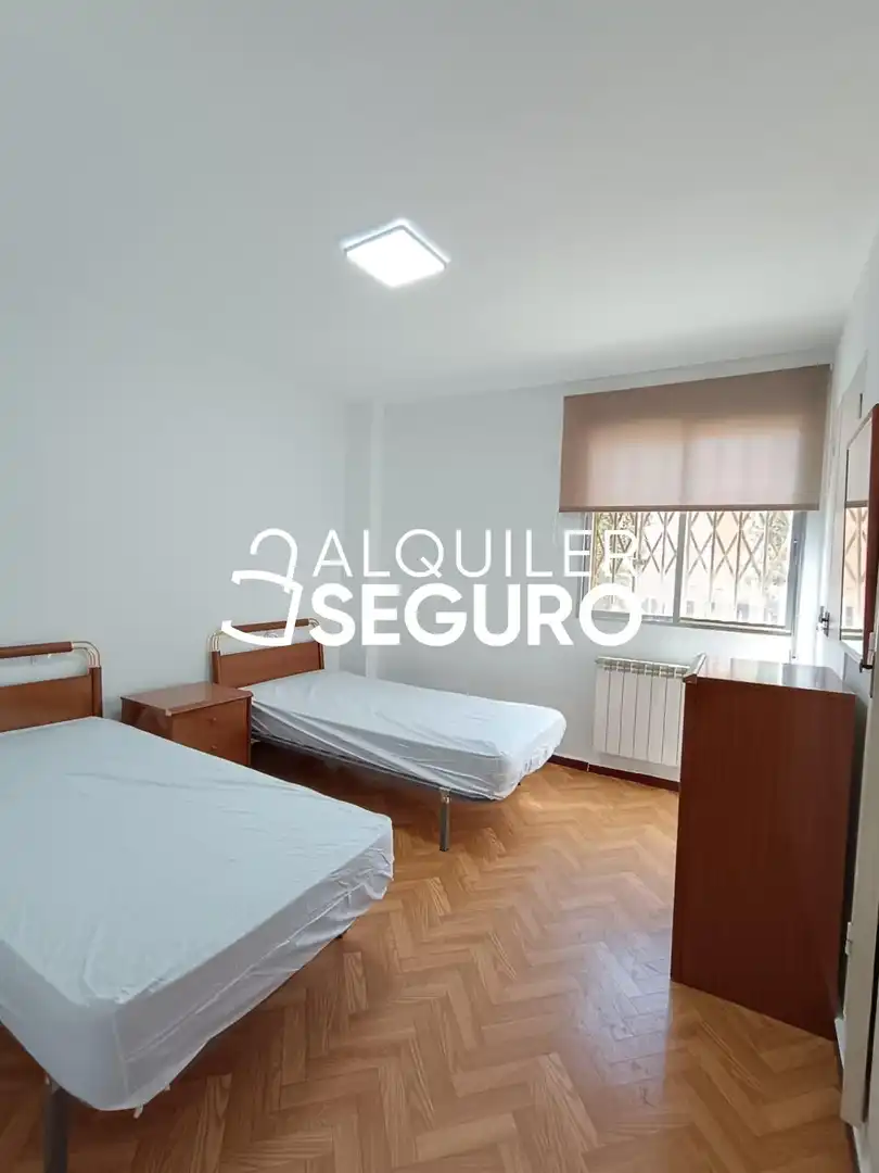 Habitación de Piso de alquiler en Aranjuez con Calefacción y Terraza