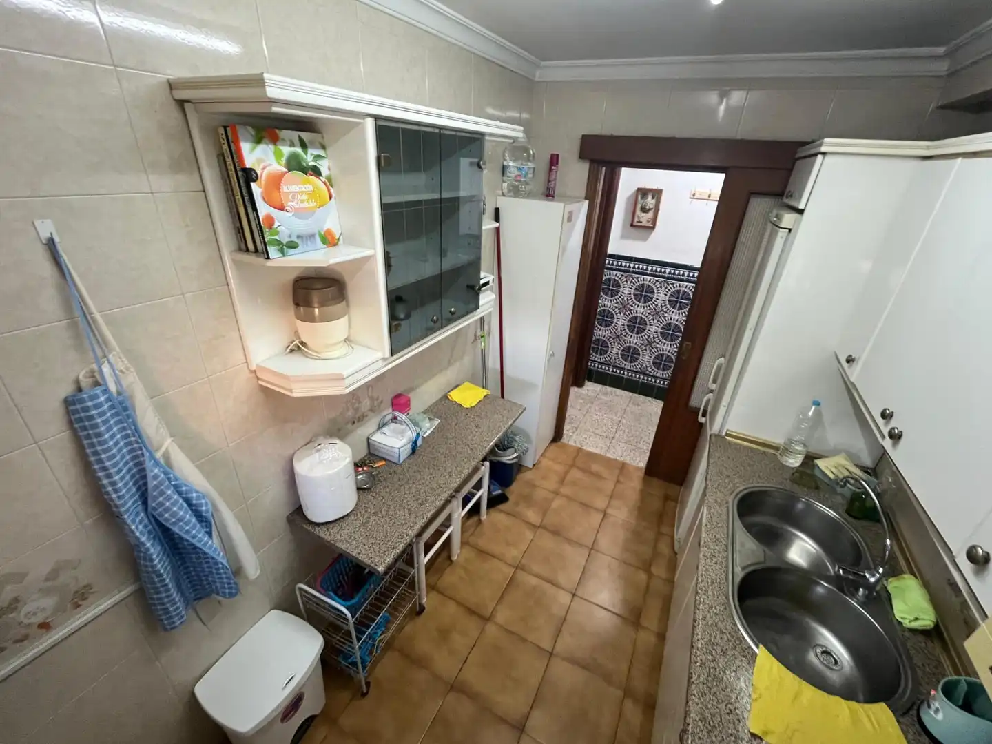 Kitchen of Flat for rent in Sevilla  with Air Conditioner and Furnished