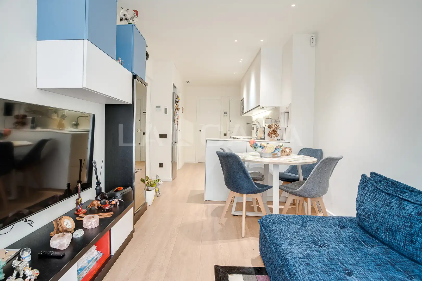 Cocina de Piso en venta en Barcelona con Balcón