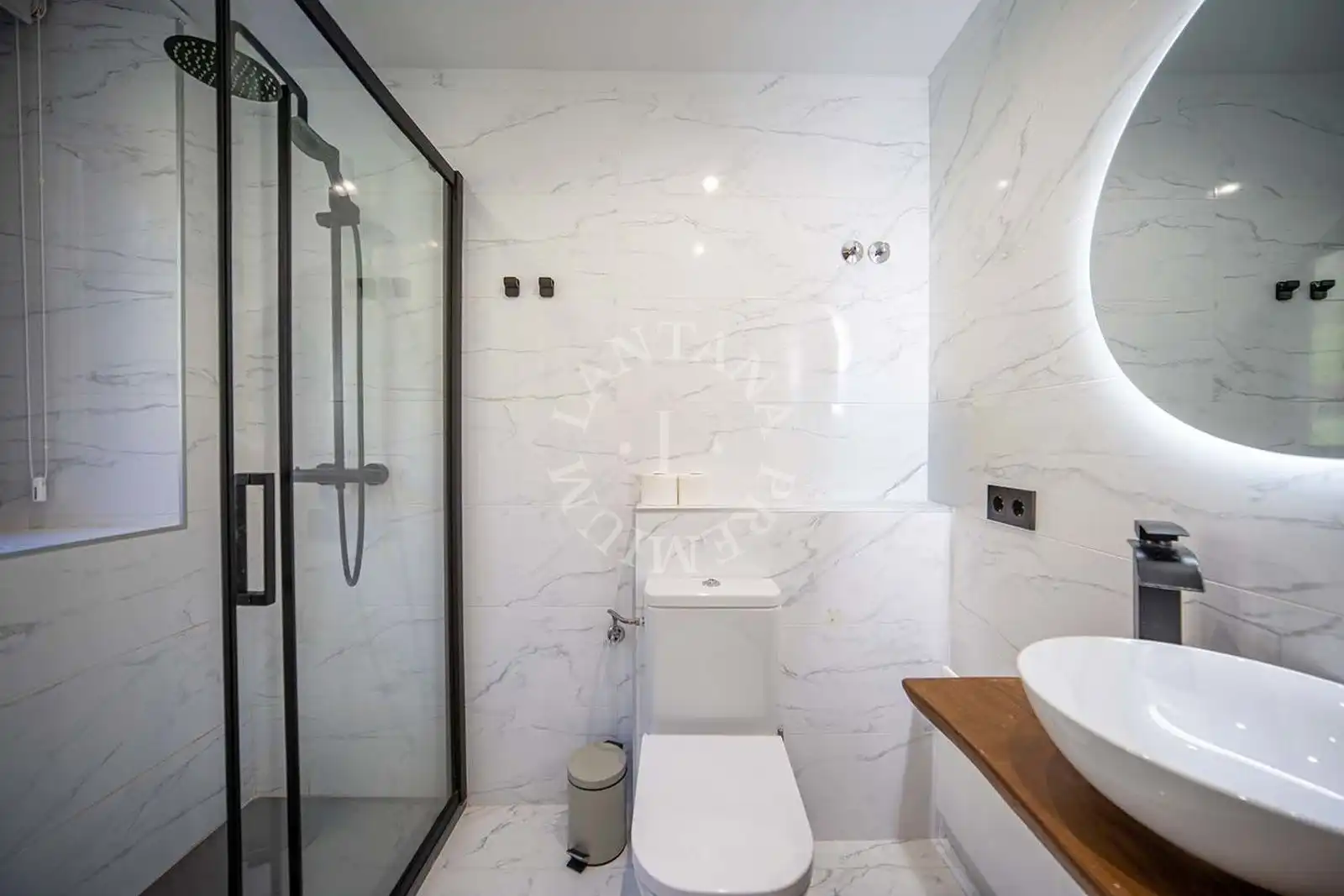 Baño de Casa o chalet en venta en Naut Aran con Calefacción, Parquet y Horno