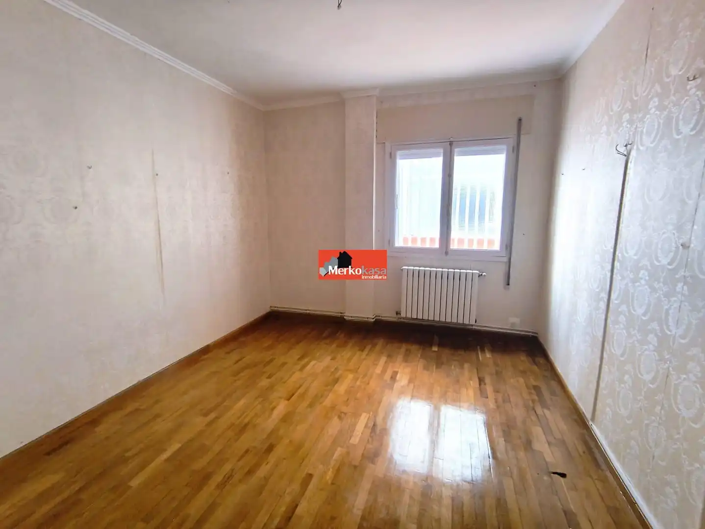 Bedroom of Flat for sale in Lugo  with Heating, Terrace and Storage room