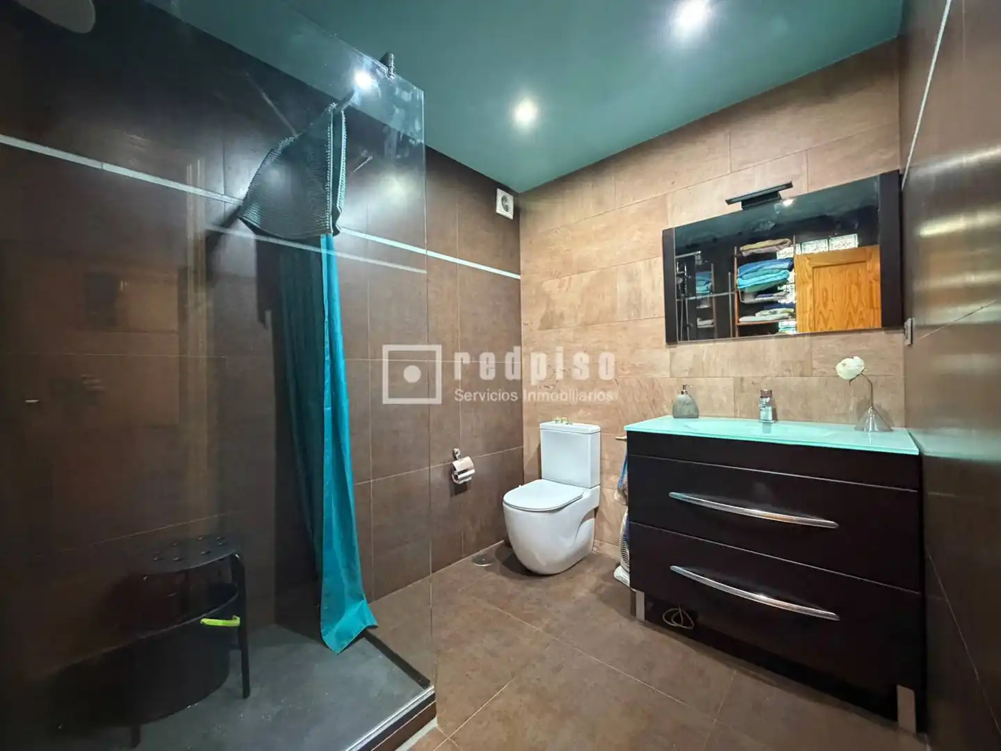 Baño de Piso en venta en Madrid con Aire acondicionado, Calefacción y Parquet