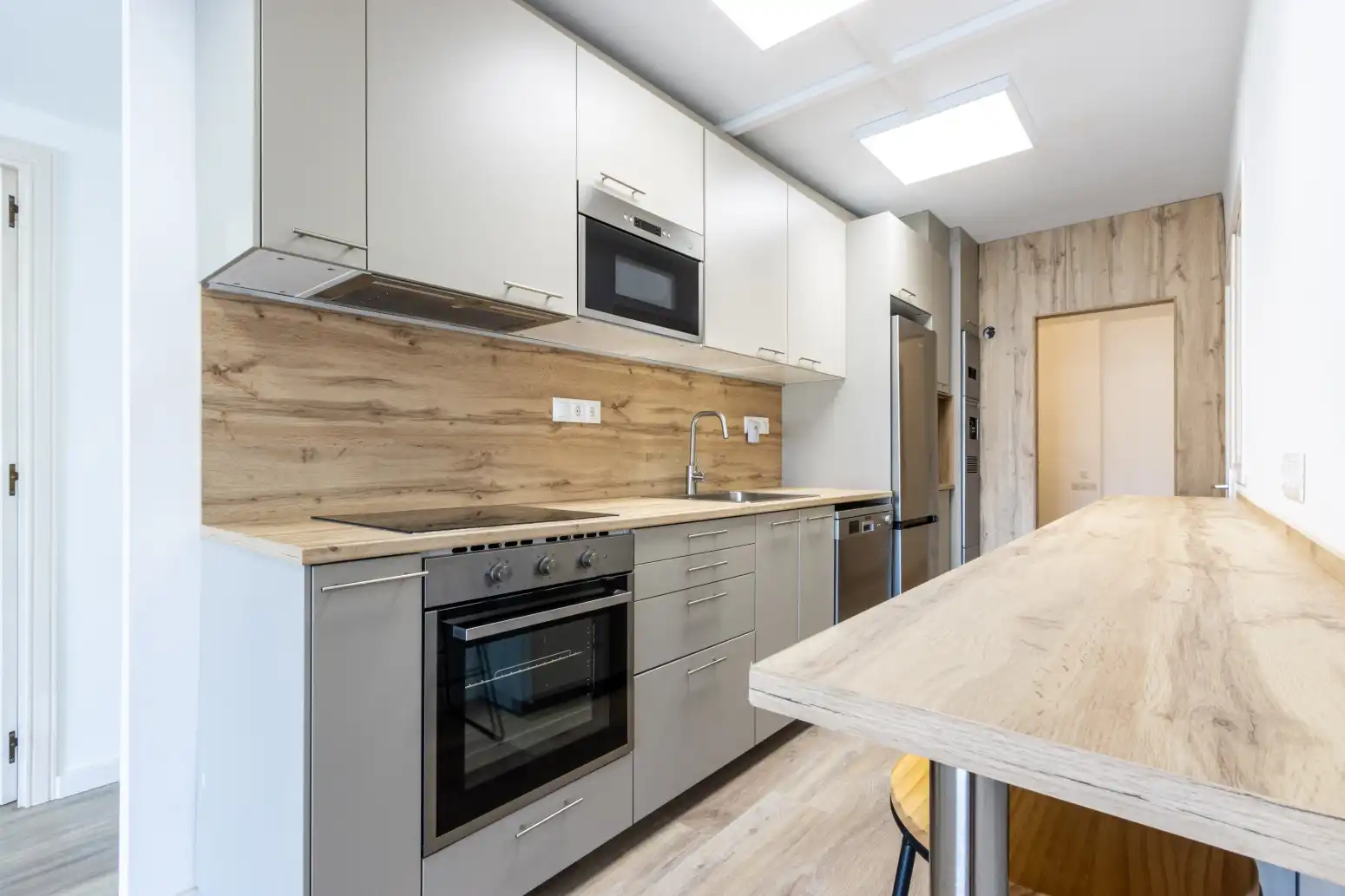 Küche von Wohnung zum Verkauf in Terrassa mit Heizung, Parkett und Balkon