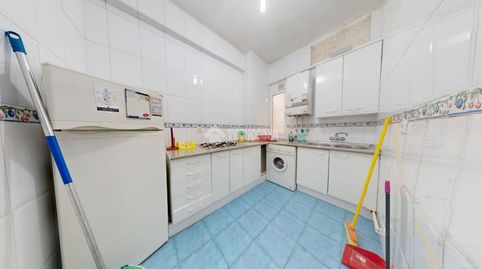 Photo 3 of Flat for sale in Pacífico, Madrid Capital