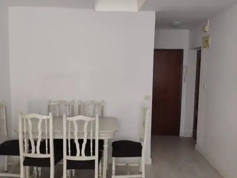 Esszimmer von Wohnung zur Miete in Plasencia mit Klimaanlage