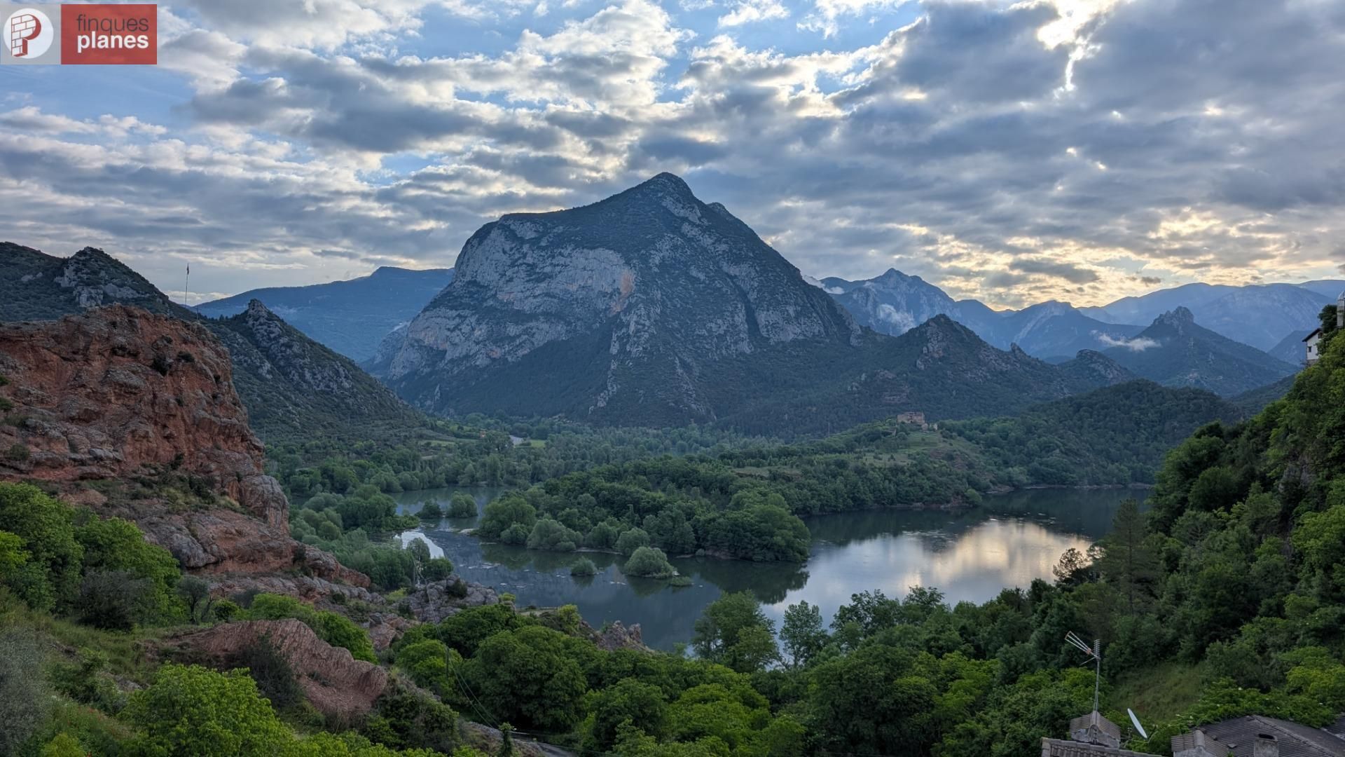 Exterior view of House or chalet for sale in Coll de Nargó  with Private garden