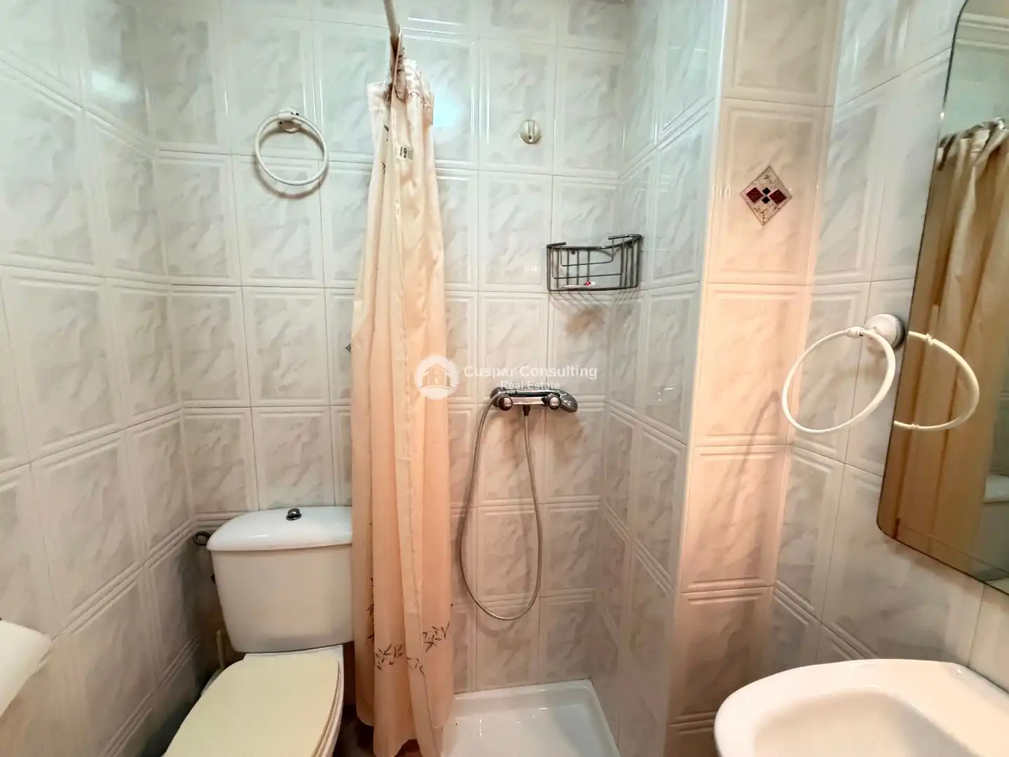 Baño de Apartamento en venta en San Pedro del Pinatar con Aire acondicionado, Calefacción y Trastero