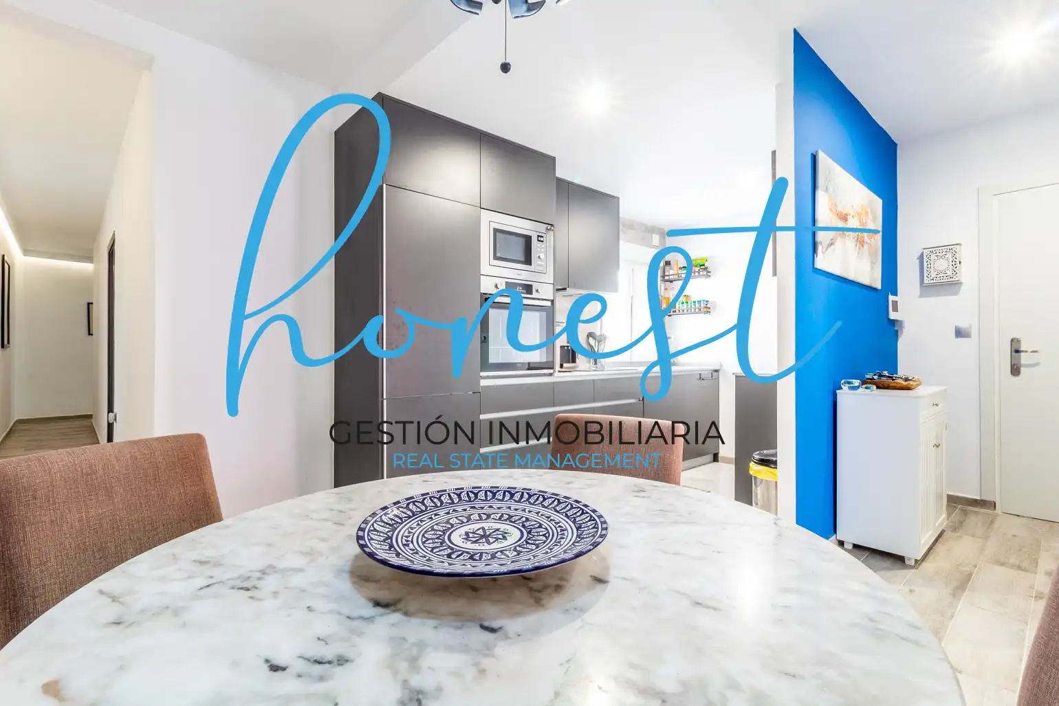 Vista exterior de Casa o chalet en venta en Torremolinos con Aire acondicionado y Amueblado