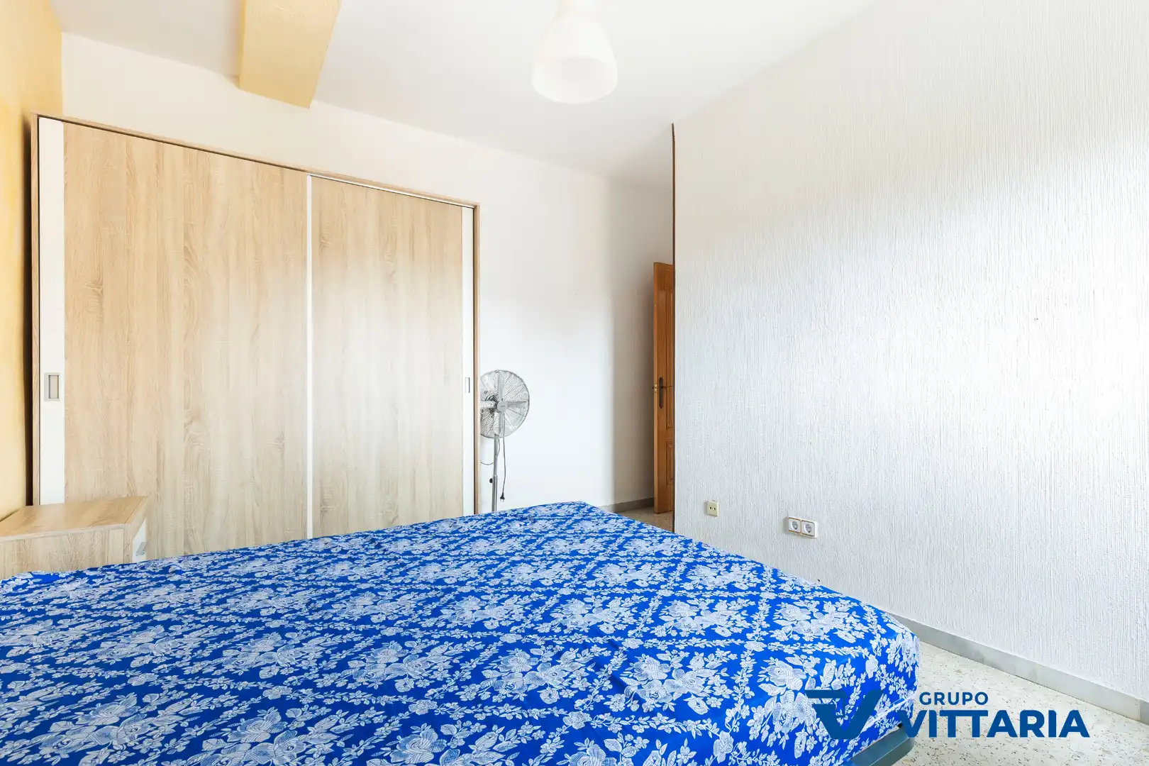 Habitación de Piso en venta en Almería con Amueblado