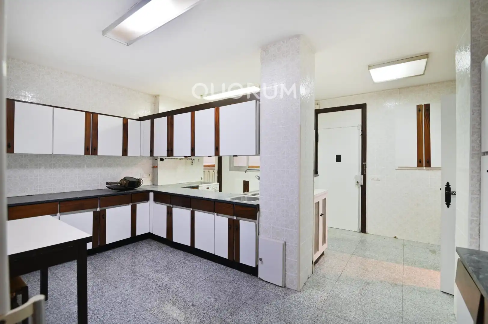Cocina de Piso en venta en Bilbao  con Terraza y Trastero
