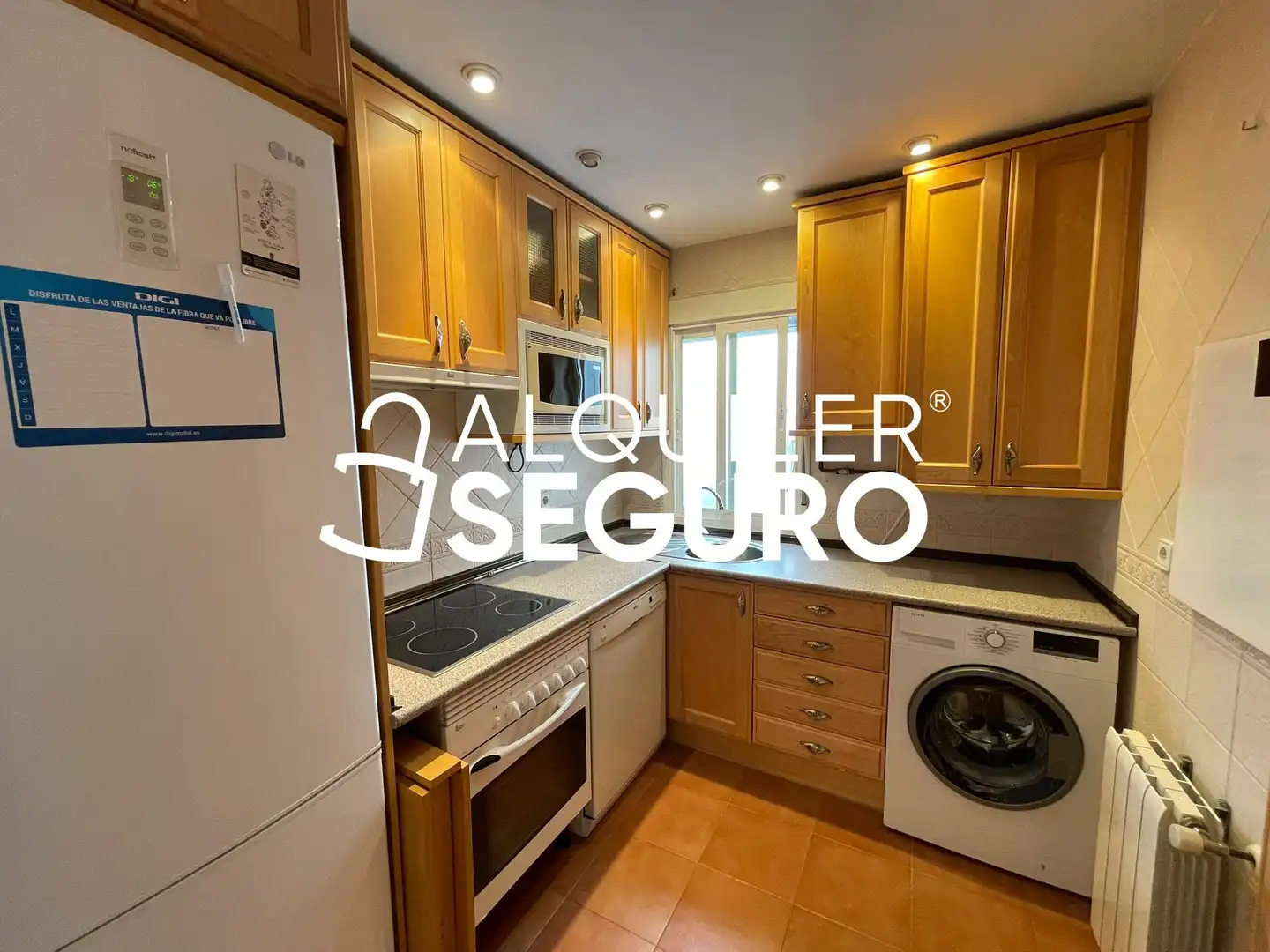 Flat with lift to rent in de Antonio López, imagen 5