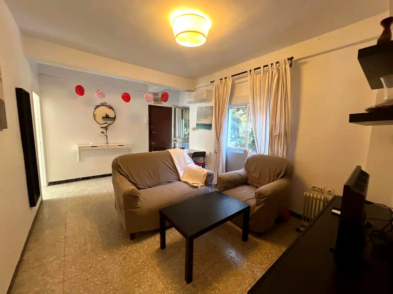 Flat for rent in Segre, El Plantinar – Avda. La Paz - El Juncal