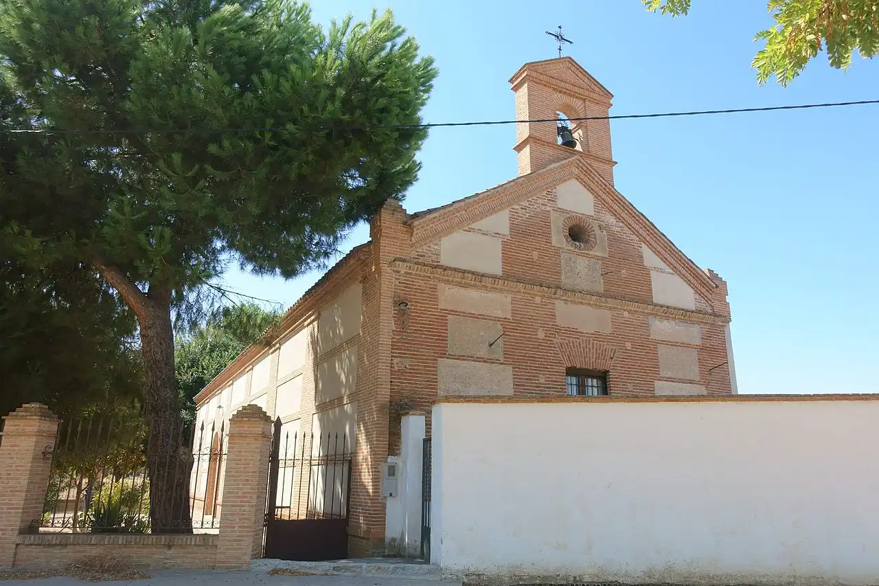 Vista exterior de Finca rústica en venda en Domingo Pérez amb Jardí privat