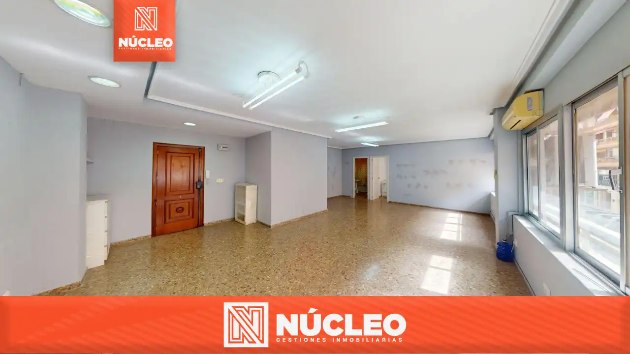Piso en venta en Alicante / Alacant