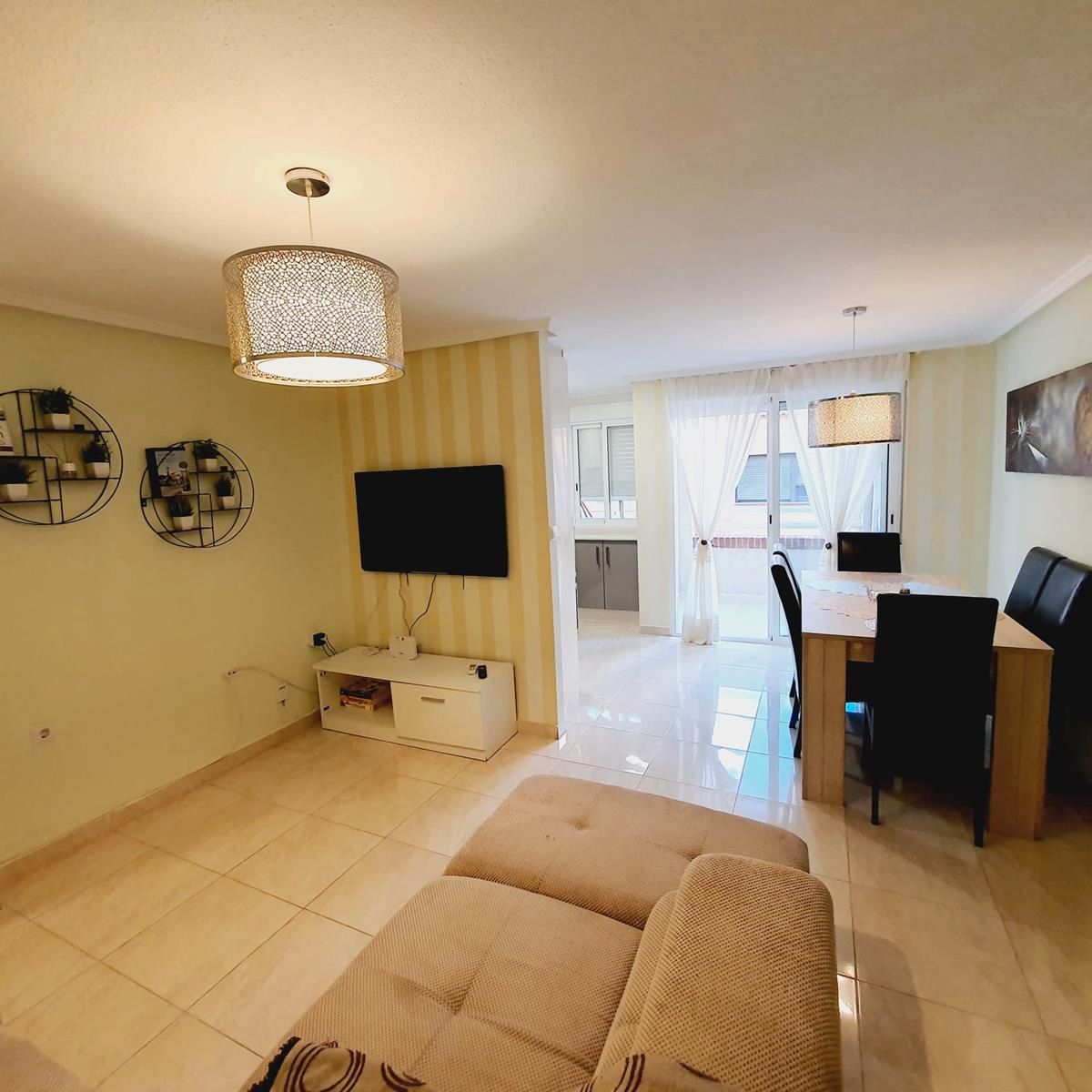 Living room of Flat for sale in Torrevieja  with Air Conditioner, Terrace and Furnished