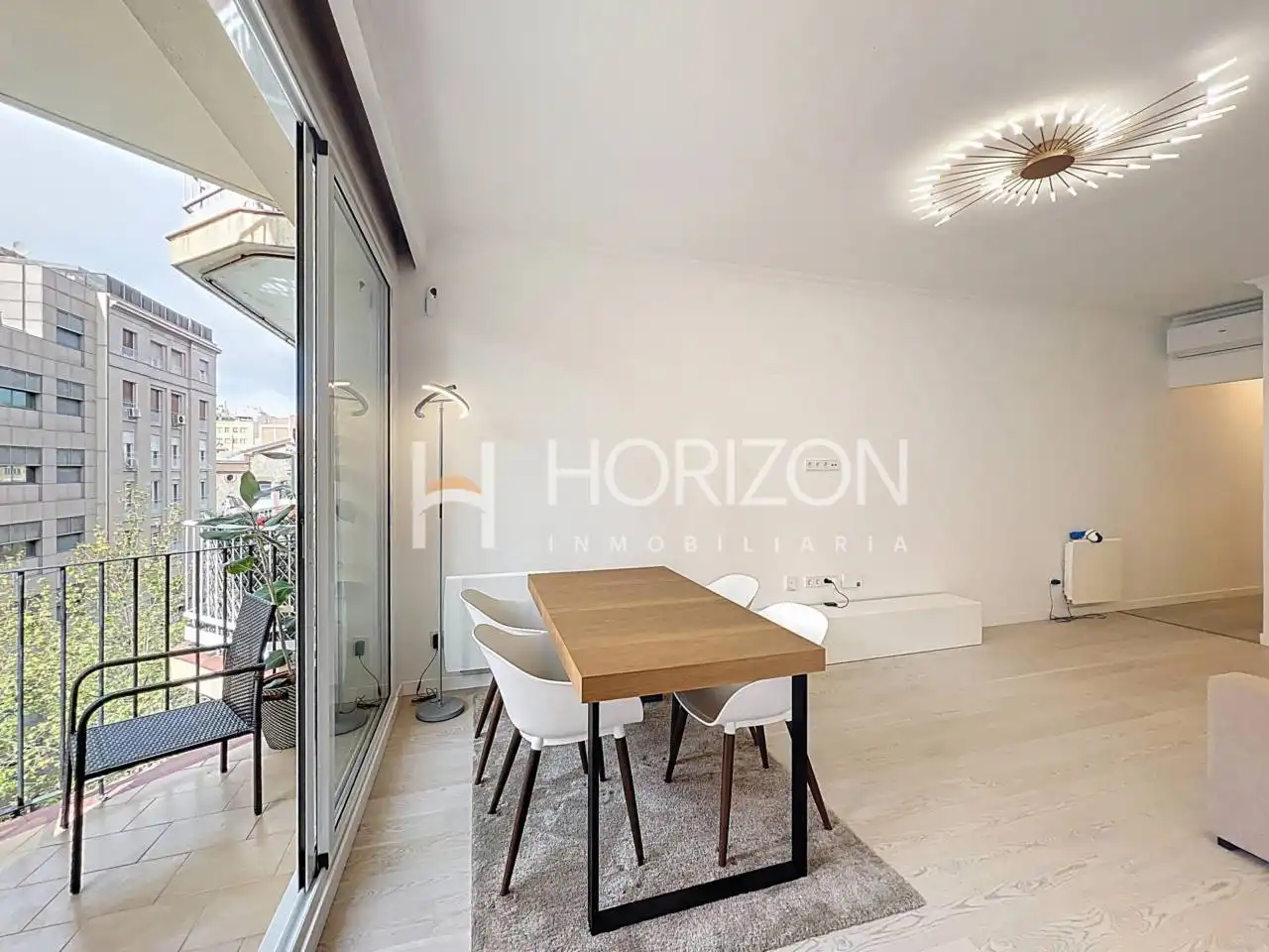 Piso con terraza en venta en Calle Rosselló, imagen 8