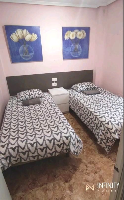 Bedroom of Flat to rent in Bilbao   with Heating