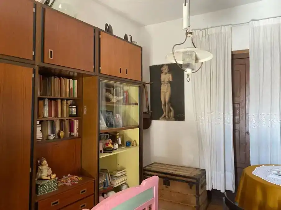 Sala d'estar de Finca rústica en venda en Urdiales del Páramo amb Moblat i Balcó