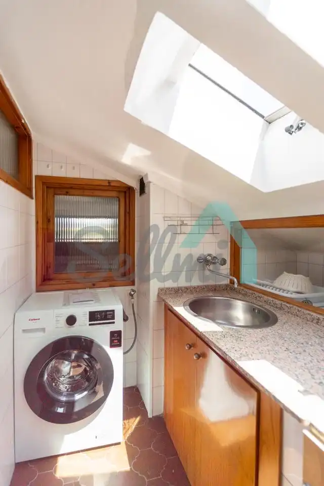 Kitchen of Flat for rent in Oviedo   with Heating, Parquet flooring and Furnished