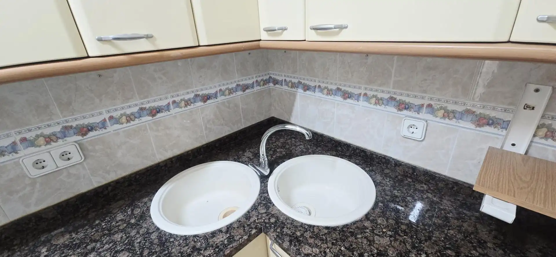 Cuina de Pis en venda en Terrassa amb Calefacció i Parquet