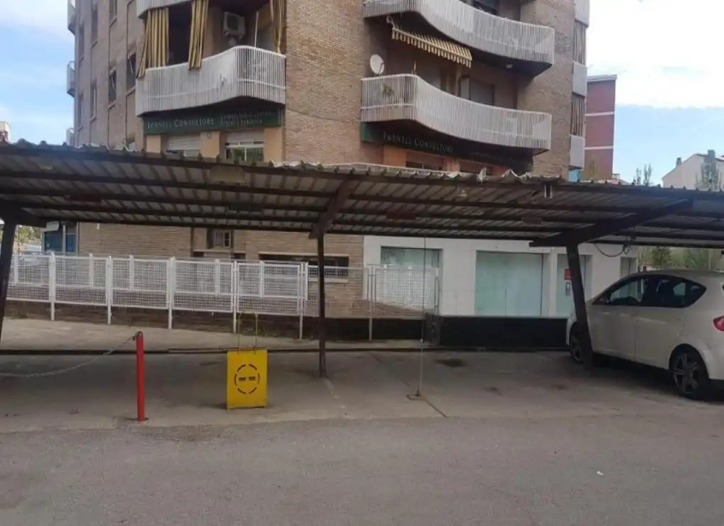 Parking for sale in GERMANS MARTI, imagen 2