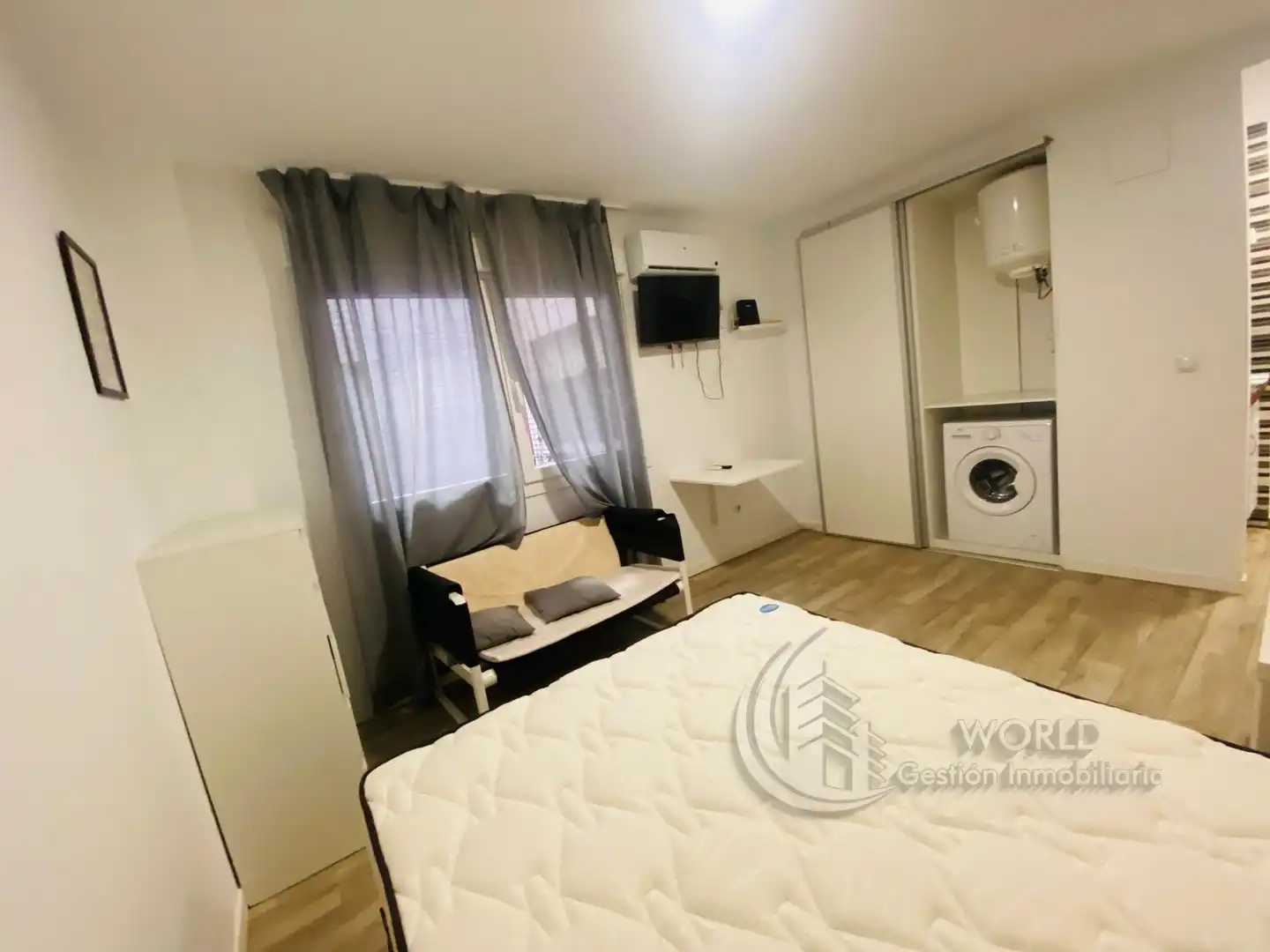 Bedroom of Study for rent in Madrid  with Air Conditioner, Heating and Furnished