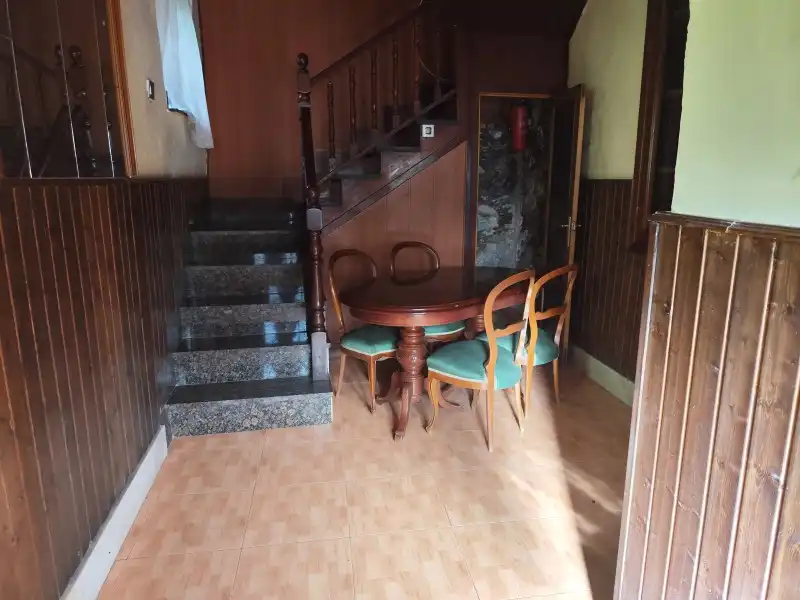 Comedor de Finca rústica en venta en Pravia