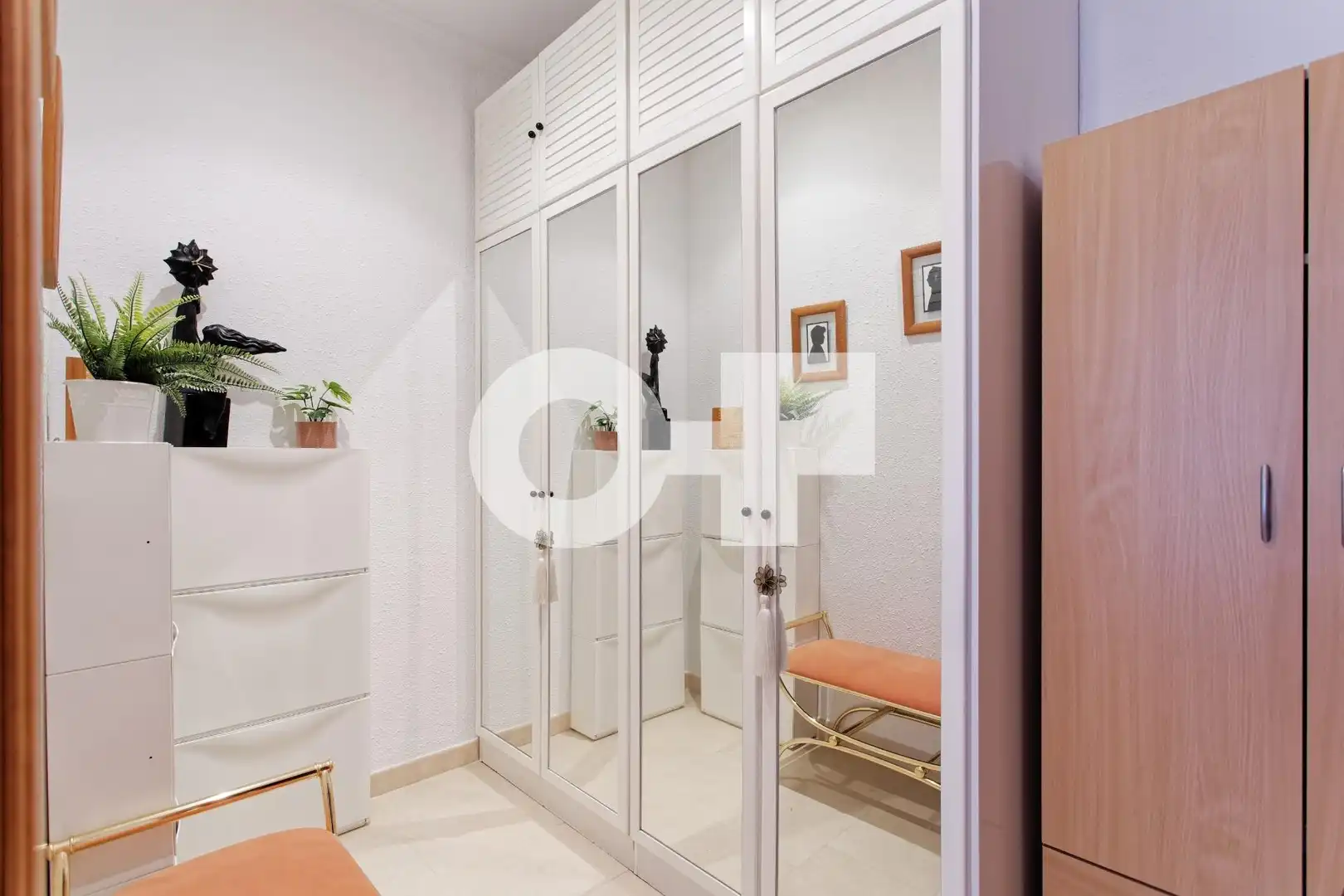 Bedroom of Detached homes for sale in Sant Adrià de Besòs  with Air Conditioner, Terrace and Storage room