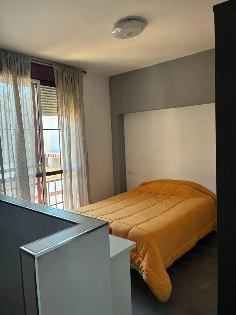 Habitación de Casa adosada en venta en Gibraleón