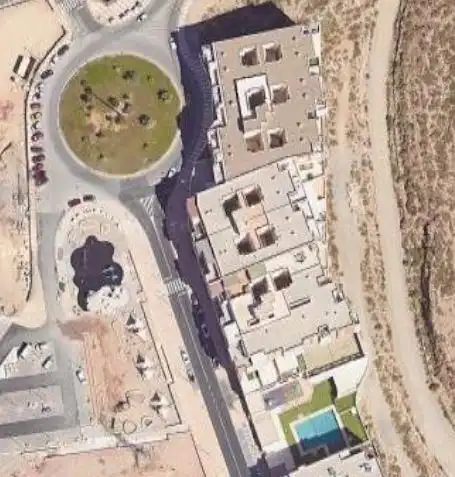 Vista exterior de Àtic en venda en Roquetas de Mar amb Jardí privat i Terrassa