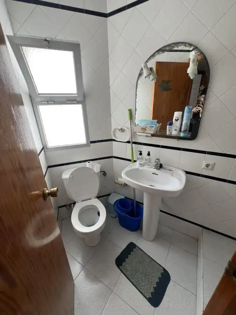 Baño de Piso en venta en Algeciras con Trastero