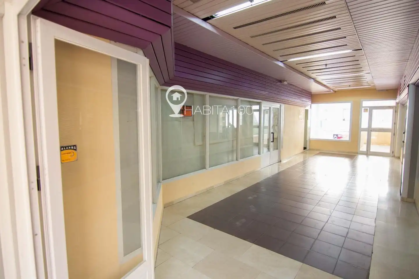 Local comercial de lloguer a Centro, imagen 2