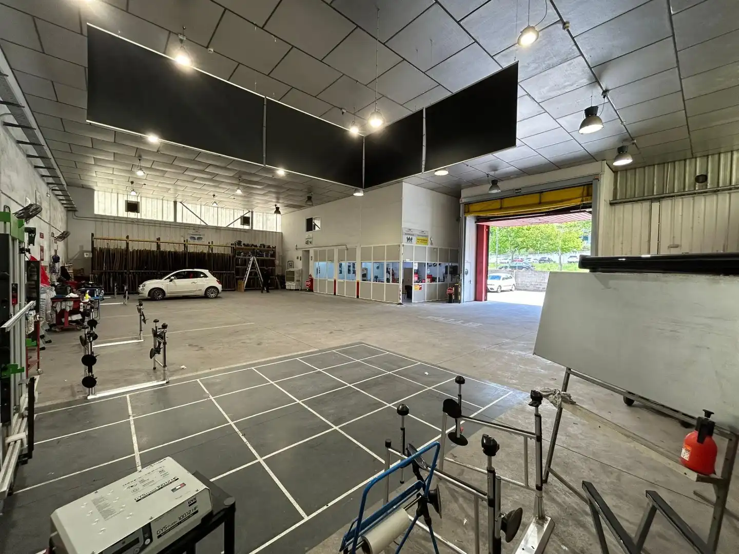 Nau industrial en venda en Guadalajara