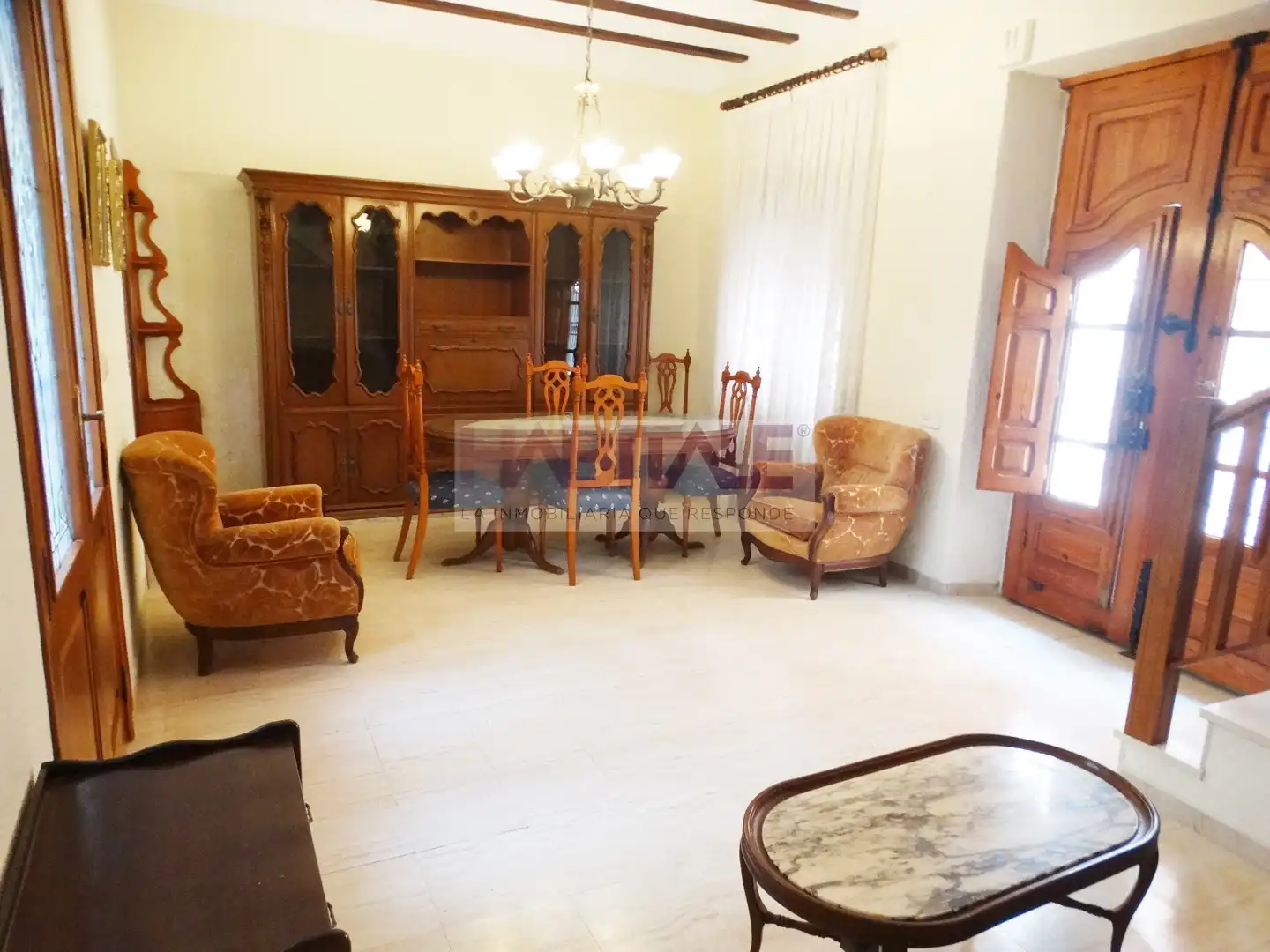 Sala d'estar de Casa adosada en venda en Xàtiva amb Traster i Moblat