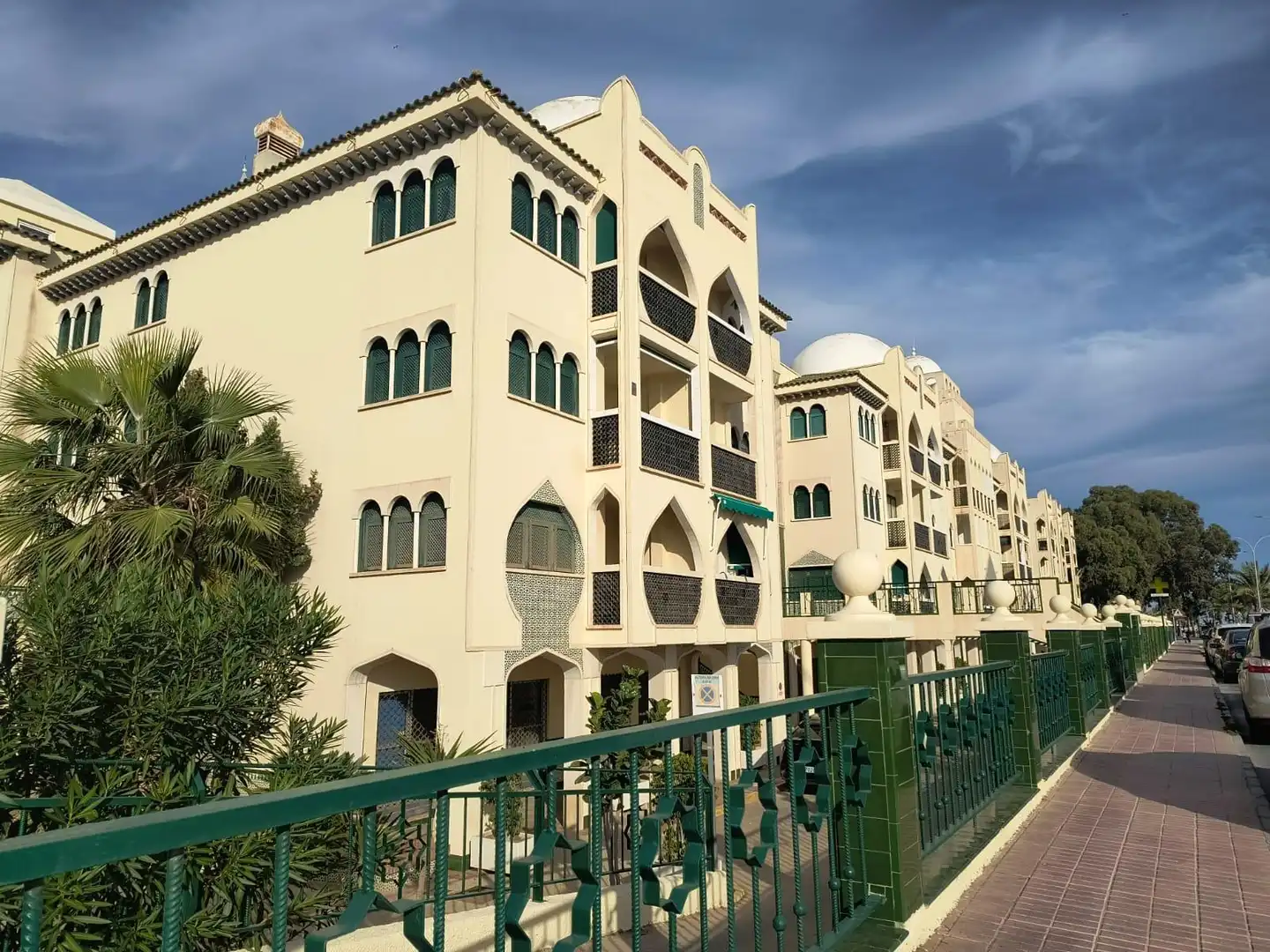 Vista exterior de Apartamento en venta en Santa Pola con Jardín privado, Terraza y Amueblado