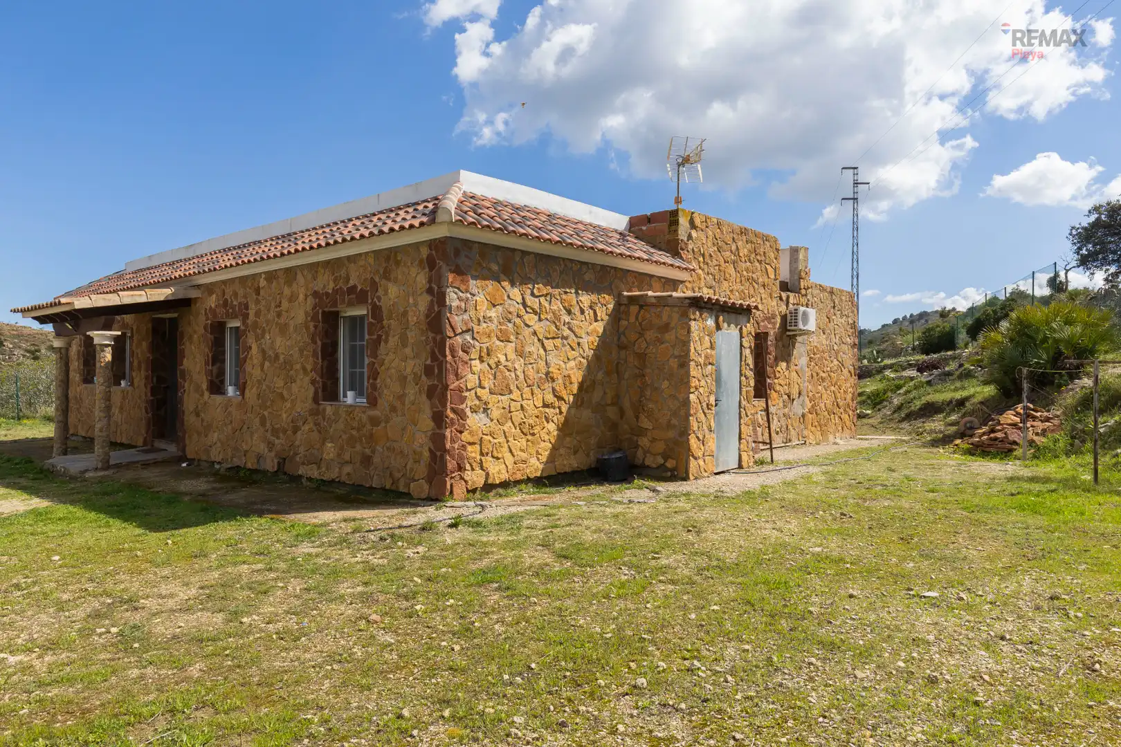 Vista exterior de Finca rústica en venda en Bédar amb Aire condicionat, Jardí privat i Terrassa