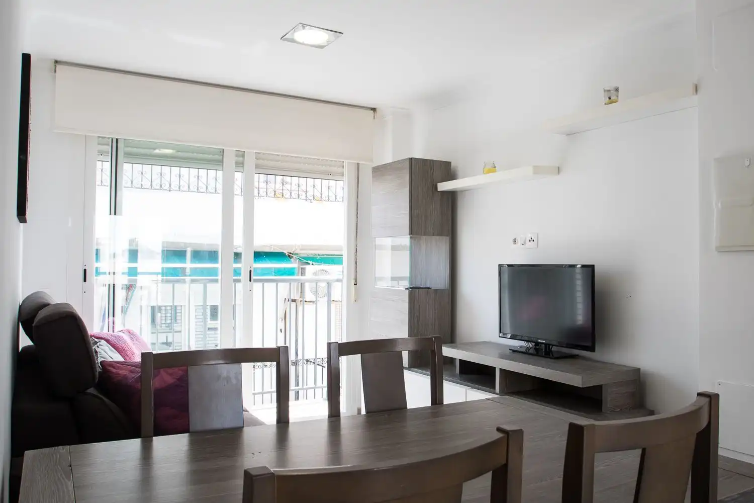 Sala d'estar de Pis en venda en Benidorm amb Aire condicionat
