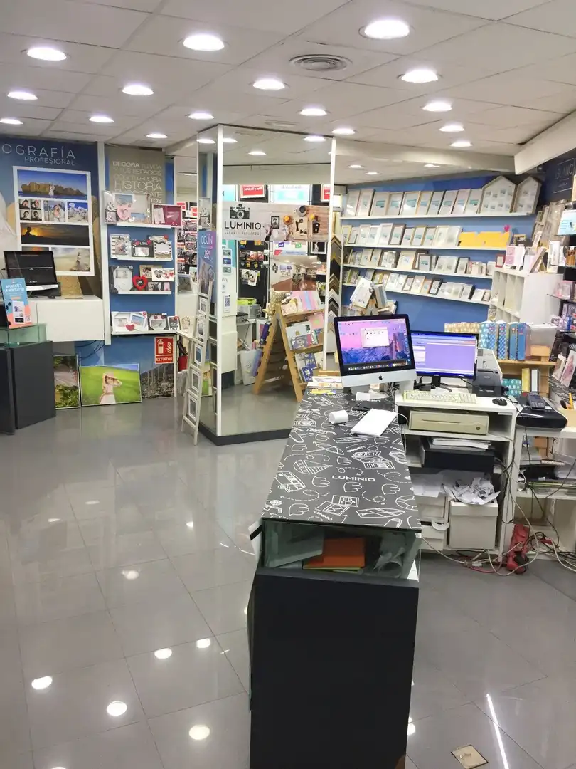 Local en venta en Dénia