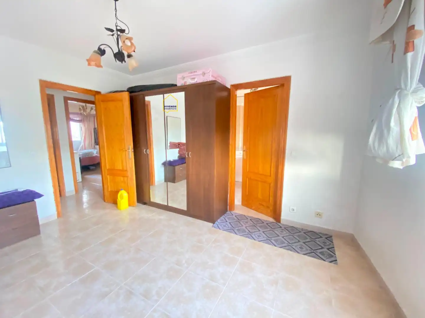 Wohnung zum Verkauf in Lorca mit Klimaanlage, Heizung und Terrasse